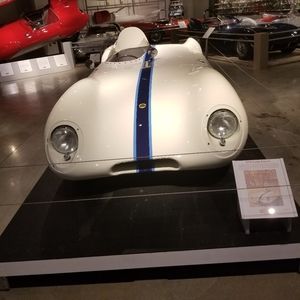 Meet your Posher, Meriam